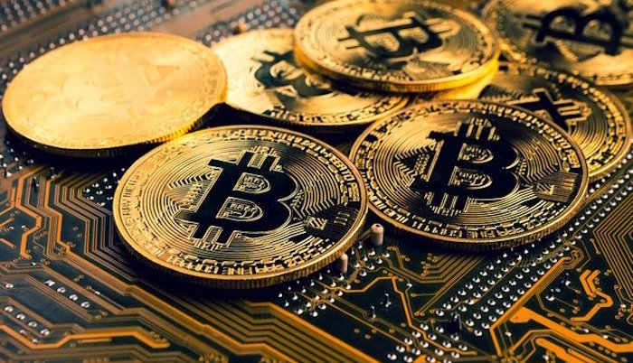 How much is one Bitcoin in cedis?